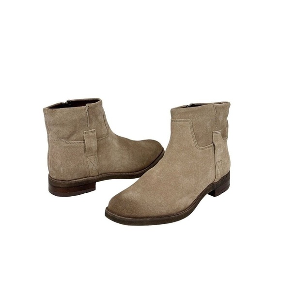 Franco Sarto Melina Bootie Women's 9M Tan Beige Suede Leather New With Flaw - Picture 1 of 12